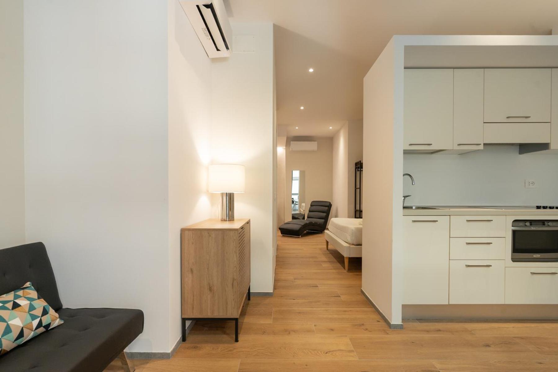 Hotel Dimorae Rooms And Suites - Apartments Чивитанова-Марке Экстерьер фото